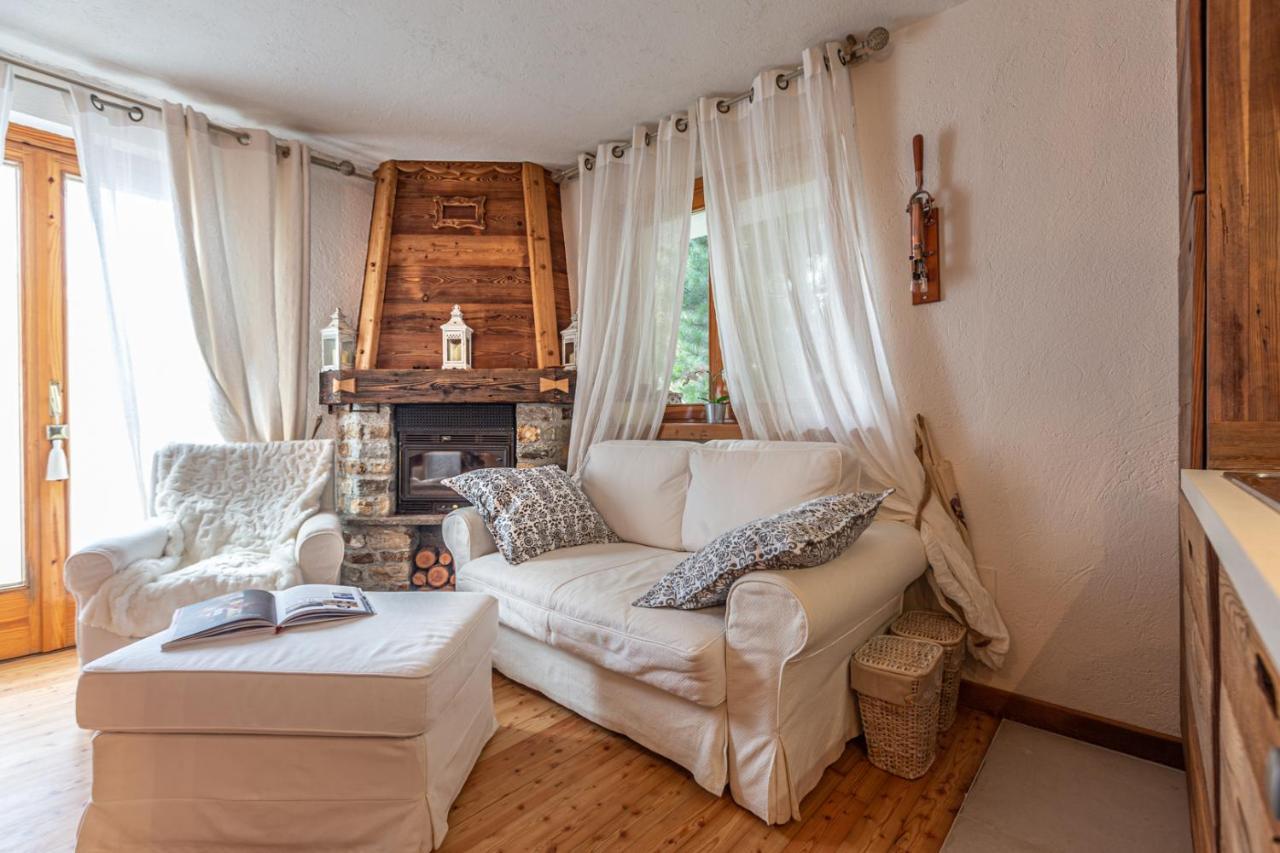 L'Atelier Du Temps - Le Petit Refuge Appartement Cogne Exterior foto