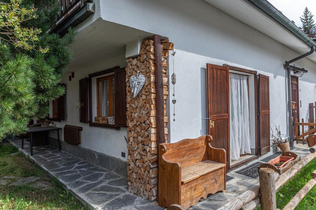 L'Atelier Du Temps - Le Petit Refuge Appartement Cogne Exterior foto